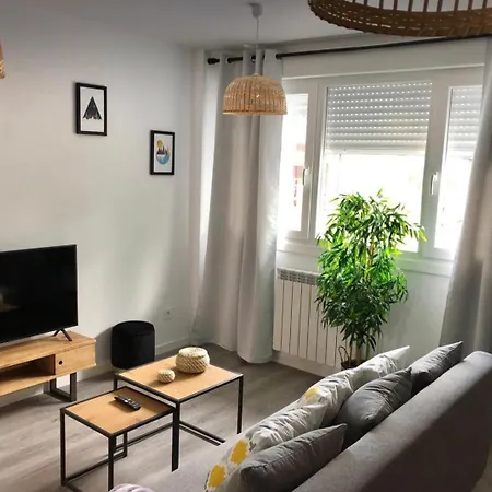 아파트 Con Jardin Y Garaje 사라고사